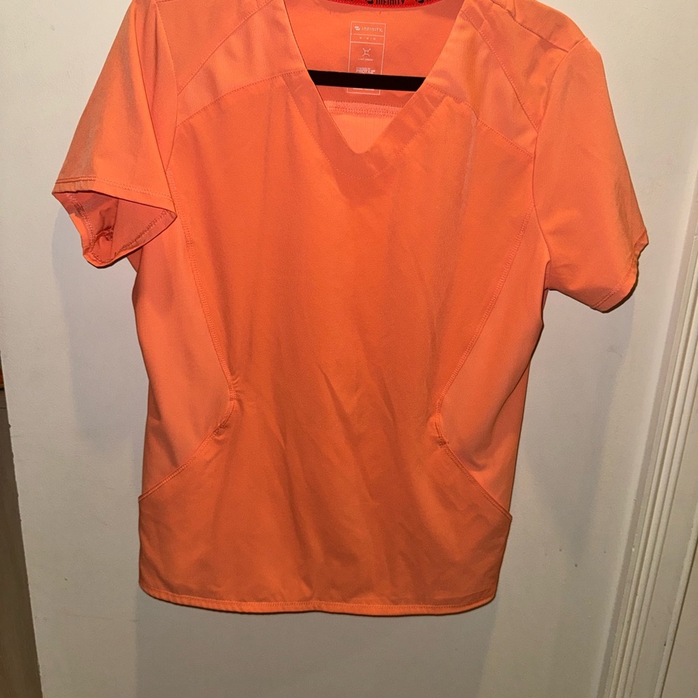 Orange V-Neck Short Sleeve Scrub Set **TOP IS A MEDIUM & BOTTOMS ARE A SMALL**